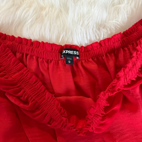 Express Scarlet Ruffle Blouse - Picture 2 of 3